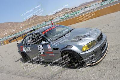 media/Jun-01-2025-CalClub SCCA (Sun) [[eae223c5dd]]/Around pit/
